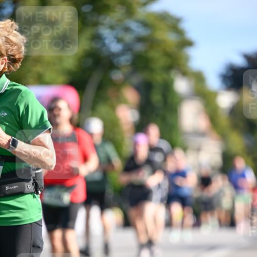 07.09.2025 - BARMER Alsterlauf Dr. Thomas Lammeyer http://msf.ph/oto/8715598 07.09.2025 09:51:23 Laufen  meine-sportfotos.de