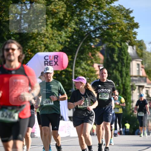 07.09.2025 - BARMER Alsterlauf Dr. Thomas Lammeyer http://msf.ph/oto/8715601 07.09.2025 09:51:24 Laufen 5269, 2691, 92, 4141, 8031 meine-sportfotos.de