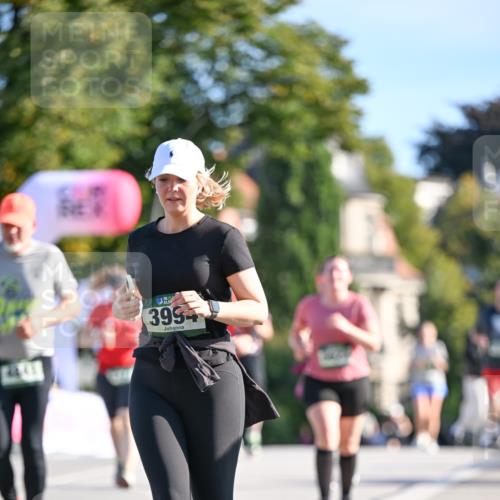 07.09.2025 - BARMER Alsterlauf Dr. Thomas Lammeyer http://msf.ph/oto/8715665 07.09.2025 09:51:38 Laufen 3994 meine-sportfotos.de
