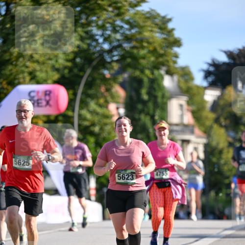 07.09.2025 - BARMER Alsterlauf Dr. Thomas Lammeyer http://msf.ph/oto/8715676 07.09.2025 09:51:40 Laufen 5625, 5623, 4755 meine-sportfotos.de