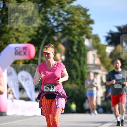 07.09.2025 - BARMER Alsterlauf Dr. Thomas Lammeyer http://msf.ph/oto/8715697 07.09.2025 09:51:43 Laufen 4755 meine-sportfotos.de