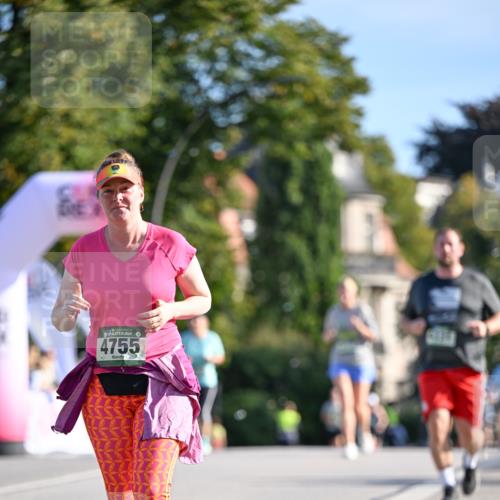 07.09.2025 - BARMER Alsterlauf Dr. Thomas Lammeyer http://msf.ph/oto/8715701 07.09.2025 09:51:44 Laufen 4755 meine-sportfotos.de