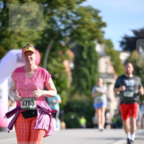 07.09.2025 - BARMER Alsterlauf Dr. Thomas Lammeyer http://msf.ph/oto/8715703 07.09.2025 09:51:44 Laufen 36, 4755 meine-sportfotos.de