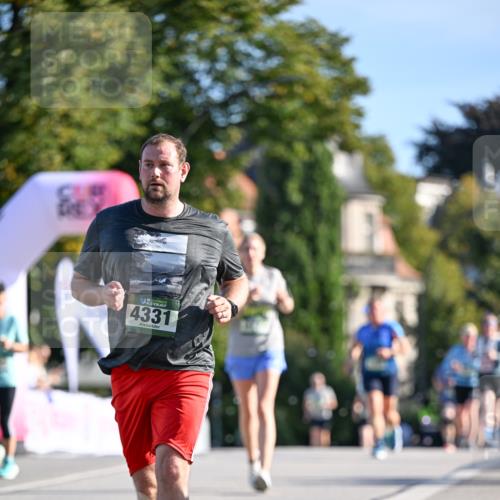 07.09.2025 - BARMER Alsterlauf Dr. Thomas Lammeyer http://msf.ph/oto/8715727 07.09.2025 09:51:48 Laufen 16, 4331 meine-sportfotos.de