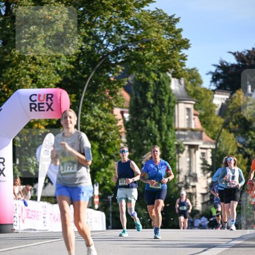 07.09.2025 - BARMER Alsterlauf Dr. Thomas Lammeyer http://msf.ph/oto/8715740 07.09.2025 09:51:50 Laufen 3777, 401, 05, 2261 meine-sportfotos.de