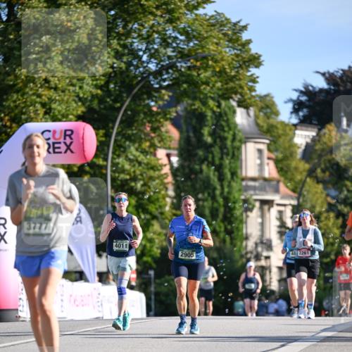 07.09.2025 - BARMER Alsterlauf Dr. Thomas Lammeyer http://msf.ph/oto/8715745 07.09.2025 09:51:51 Laufen 15252, 4011, 2905, 48, 2261 meine-sportfotos.de
