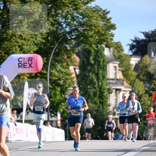 07.09.2025 - BARMER Alsterlauf Dr. Thomas Lammeyer http://msf.ph/oto/8715750 07.09.2025 09:51:52 Laufen 4011, 4813, 905, 2261 meine-sportfotos.de