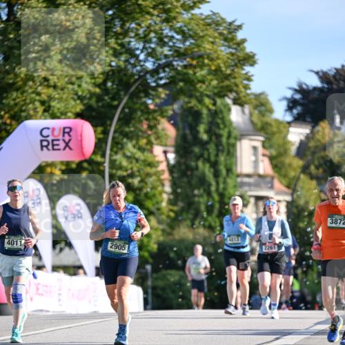 07.09.2025 - BARMER Alsterlauf Dr. Thomas Lammeyer http://msf.ph/oto/8715758 07.09.2025 09:51:53 Laufen 4011, 2905, 4813, 2261, 3872 meine-sportfotos.de