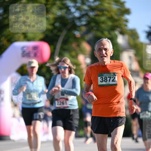 07.09.2025 - BARMER Alsterlauf Dr. Thomas Lammeyer http://msf.ph/oto/8715771 07.09.2025 09:51:59 Laufen 2261, 36, 3872 meine-sportfotos.de