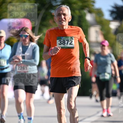 07.09.2025 - BARMER Alsterlauf Dr. Thomas Lammeyer http://msf.ph/oto/8715773 07.09.2025 09:52:00 Laufen 2261, 36, 3872 meine-sportfotos.de