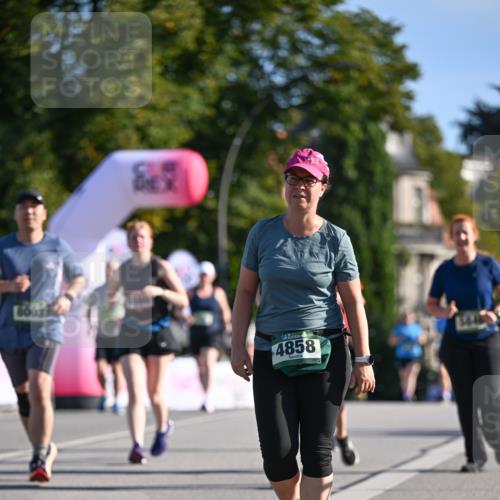 07.09.2025 - BARMER Alsterlauf Dr. Thomas Lammeyer http://msf.ph/oto/8715787 07.09.2025 09:52:05 Laufen 4858 meine-sportfotos.de
