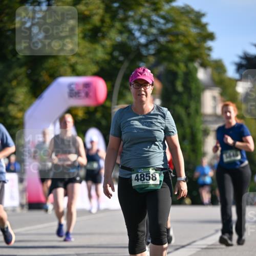 07.09.2025 - BARMER Alsterlauf Dr. Thomas Lammeyer http://msf.ph/oto/8715791 07.09.2025 09:52:05 Laufen 4858 meine-sportfotos.de