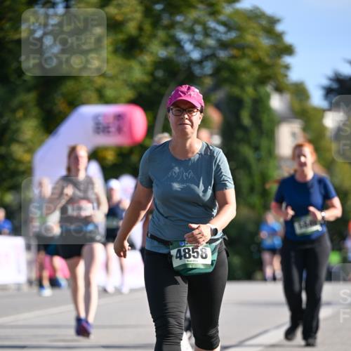 07.09.2025 - BARMER Alsterlauf Dr. Thomas Lammeyer http://msf.ph/oto/8715795 07.09.2025 09:52:06 Laufen 4858 meine-sportfotos.de