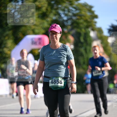 07.09.2025 - BARMER Alsterlauf Dr. Thomas Lammeyer http://msf.ph/oto/8715797 07.09.2025 09:52:06 Laufen 36, 4858 meine-sportfotos.de