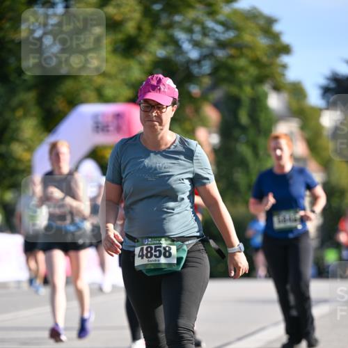 07.09.2025 - BARMER Alsterlauf Dr. Thomas Lammeyer http://msf.ph/oto/8715798 07.09.2025 09:52:06 Laufen 36, 4858 meine-sportfotos.de