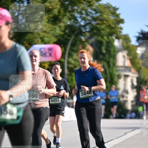 07.09.2025 - BARMER Alsterlauf Dr. Thomas Lammeyer http://msf.ph/oto/8715805 07.09.2025 09:52:08 Laufen 358, 090, 4457, 5846, 54 meine-sportfotos.de