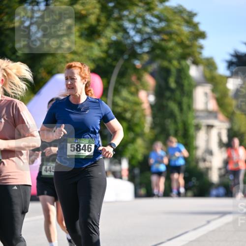 07.09.2025 - BARMER Alsterlauf Dr. Thomas Lammeyer http://msf.ph/oto/8715813 07.09.2025 09:52:09 Laufen 445, 136, 5846 meine-sportfotos.de