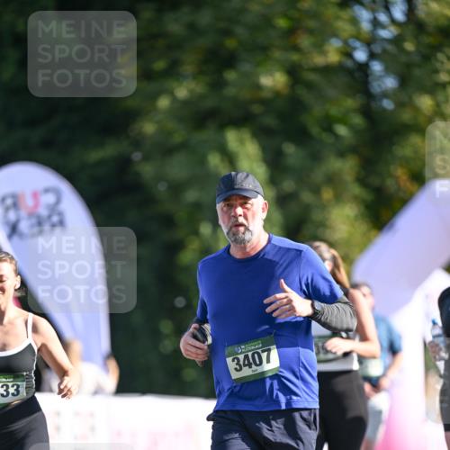 07.09.2025 - BARMER Alsterlauf Dr. Thomas Lammeyer http://msf.ph/oto/8715911 07.09.2025 09:52:50 Laufen 2557, 33, 136, 3407 meine-sportfotos.de