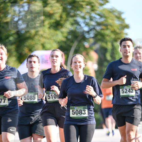 07.09.2025 - BARMER Alsterlauf Dr. Thomas Lammeyer http://msf.ph/oto/8715933 07.09.2025 09:52:58 Laufen 77, 5085, 5109, 5242, 36, 5083 meine-sportfotos.de