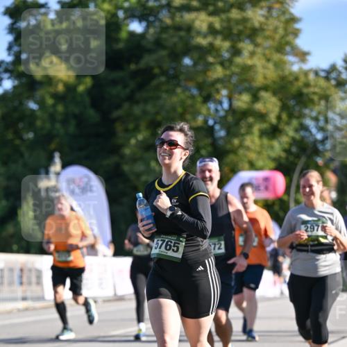 07.09.2025 - BARMER Alsterlauf Dr. Thomas Lammeyer http://msf.ph/oto/8715954 07.09.2025 09:53:04 Laufen 5765, 72, 2978 meine-sportfotos.de