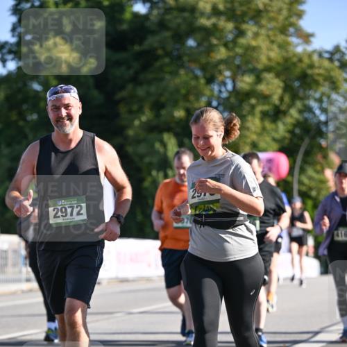 07.09.2025 - BARMER Alsterlauf Dr. Thomas Lammeyer http://msf.ph/oto/8715961 07.09.2025 09:53:06 Laufen 36, 2972, 25, 416 meine-sportfotos.de