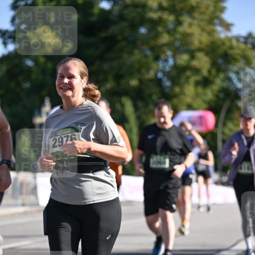 07.09.2025 - BARMER Alsterlauf Dr. Thomas Lammeyer http://msf.ph/oto/8715966 07.09.2025 09:53:07 Laufen 2976, 36, 1555555 meine-sportfotos.de