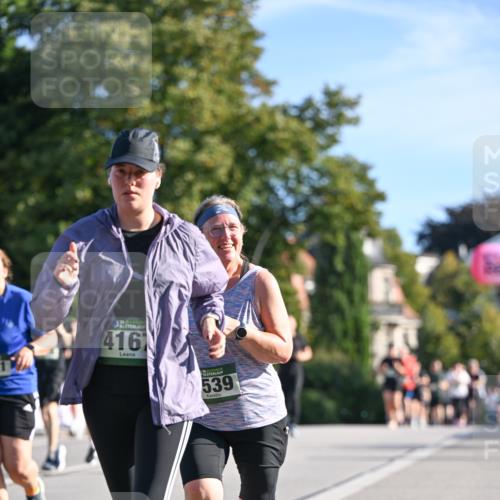 07.09.2025 - BARMER Alsterlauf Dr. Thomas Lammeyer http://msf.ph/oto/8715974 07.09.2025 09:53:09 Laufen 416, 36, 539 meine-sportfotos.de