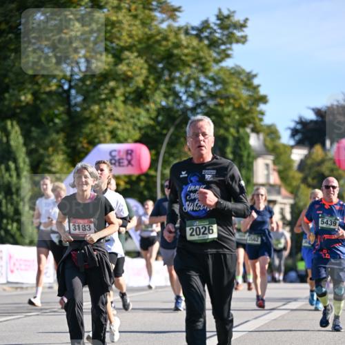 07.09.2025 - BARMER Alsterlauf Dr. Thomas Lammeyer http://msf.ph/oto/8715985 07.09.2025 09:53:26 Laufen 3183, 19, 2026, 1662, 5439 meine-sportfotos.de