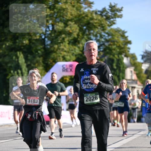 07.09.2025 - BARMER Alsterlauf Dr. Thomas Lammeyer http://msf.ph/oto/8715986 07.09.2025 09:53:27 Laufen 3183, 2026, 1642 meine-sportfotos.de