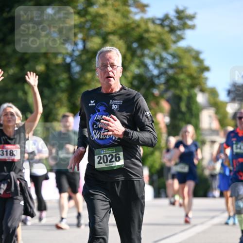 07.09.2025 - BARMER Alsterlauf Dr. Thomas Lammeyer http://msf.ph/oto/8715990 07.09.2025 09:53:28 Laufen 29, 3183, 2026 meine-sportfotos.de