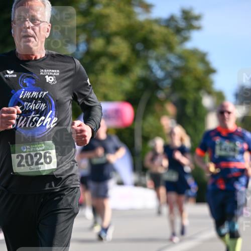 07.09.2025 - BARMER Alsterlauf Dr. Thomas Lammeyer http://msf.ph/oto/8715997 07.09.2025 09:53:29 Laufen 29, 10, 36, 2026 meine-sportfotos.de