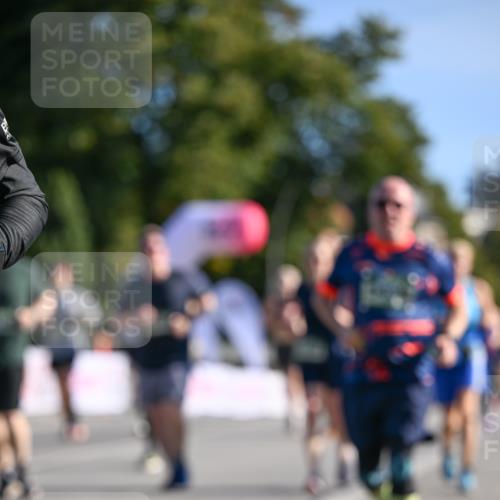 07.09.2025 - BARMER Alsterlauf Dr. Thomas Lammeyer http://msf.ph/oto/8716002 07.09.2025 09:53:29 Laufen  meine-sportfotos.de