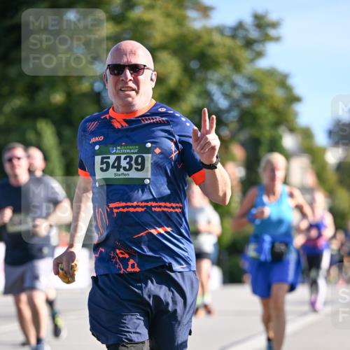07.09.2025 - BARMER Alsterlauf Dr. Thomas Lammeyer http://msf.ph/oto/8716012 07.09.2025 09:53:31 Laufen 36, 5439 meine-sportfotos.de