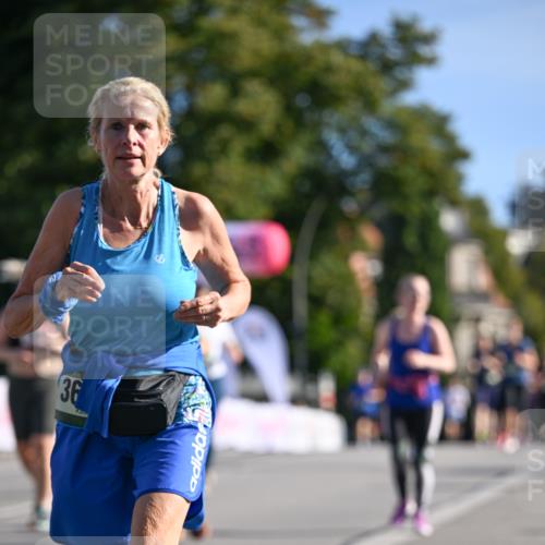 07.09.2025 - BARMER Alsterlauf Dr. Thomas Lammeyer http://msf.ph/oto/8716030 07.09.2025 09:53:34 Laufen 36 meine-sportfotos.de