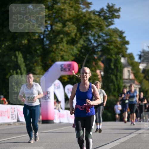 07.09.2025 - BARMER Alsterlauf Dr. Thomas Lammeyer http://msf.ph/oto/8716041 07.09.2025 09:53:36 Laufen 830 meine-sportfotos.de
