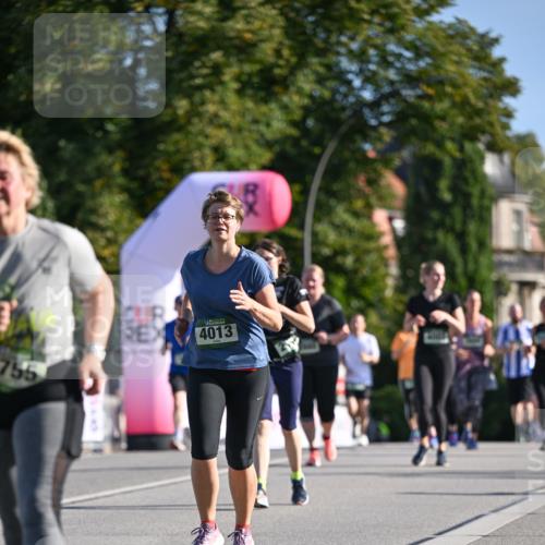 07.09.2025 - BARMER Alsterlauf Dr. Thomas Lammeyer http://msf.ph/oto/8716068 07.09.2025 09:53:43 Laufen 755, 4013, 354 meine-sportfotos.de