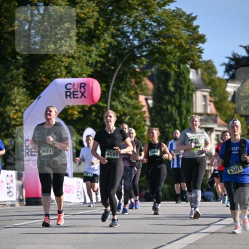 07.09.2025 - BARMER Alsterlauf Dr. Thomas Lammeyer http://msf.ph/oto/8716075 07.09.2025 09:53:46 Laufen 3980, 4811, 4003, 3665, 306, 6301 meine-sportfotos.de