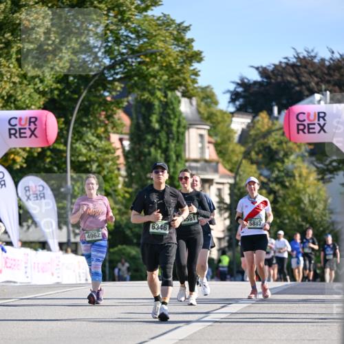 07.09.2025 - BARMER Alsterlauf Dr. Thomas Lammeyer http://msf.ph/oto/8716120 07.09.2025 09:53:59 Laufen 581, 6346, 5887, 4962 meine-sportfotos.de