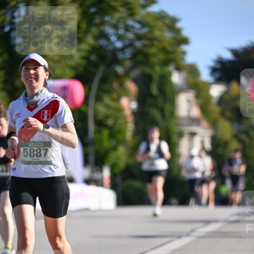 07.09.2025 - BARMER Alsterlauf Dr. Thomas Lammeyer http://msf.ph/oto/8716176 07.09.2025 09:54:08 Laufen 36, 5887 meine-sportfotos.de