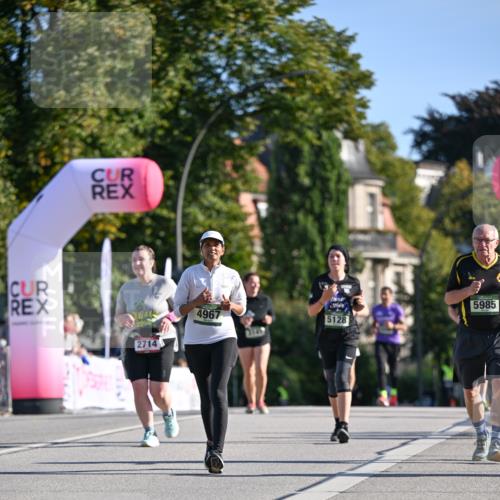 07.09.2025 - BARMER Alsterlauf Dr. Thomas Lammeyer http://msf.ph/oto/8716225 07.09.2025 09:54:16 Laufen 2714, 5985, 4967, 5128 meine-sportfotos.de