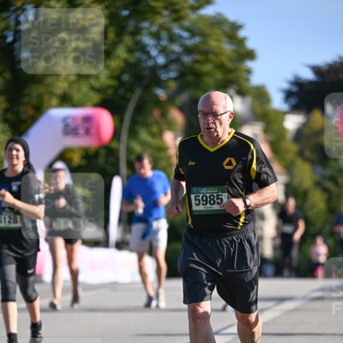 07.09.2025 - BARMER Alsterlauf Dr. Thomas Lammeyer http://msf.ph/oto/8716257 07.09.2025 09:54:22 Laufen 128, 36, 5985 meine-sportfotos.de