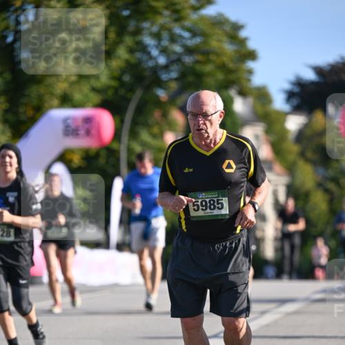 07.09.2025 - BARMER Alsterlauf Dr. Thomas Lammeyer http://msf.ph/oto/8716258 07.09.2025 09:54:22 Laufen 28, 136, 5985 meine-sportfotos.de