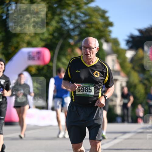 07.09.2025 - BARMER Alsterlauf Dr. Thomas Lammeyer http://msf.ph/oto/8716260 07.09.2025 09:54:22 Laufen 36, 5985 meine-sportfotos.de