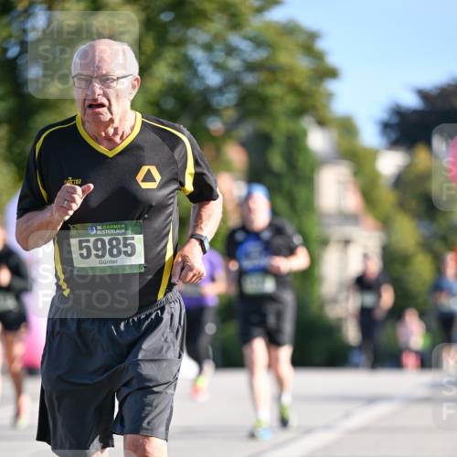 07.09.2025 - BARMER Alsterlauf Dr. Thomas Lammeyer http://msf.ph/oto/8716268 07.09.2025 09:54:23 Laufen 36, 5985 meine-sportfotos.de