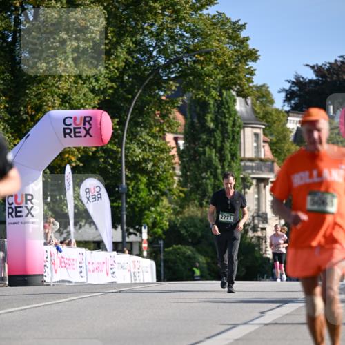 07.09.2025 - BARMER Alsterlauf Dr. Thomas Lammeyer http://msf.ph/oto/8716291 07.09.2025 09:54:27 Laufen 2771, 54, 5063 meine-sportfotos.de