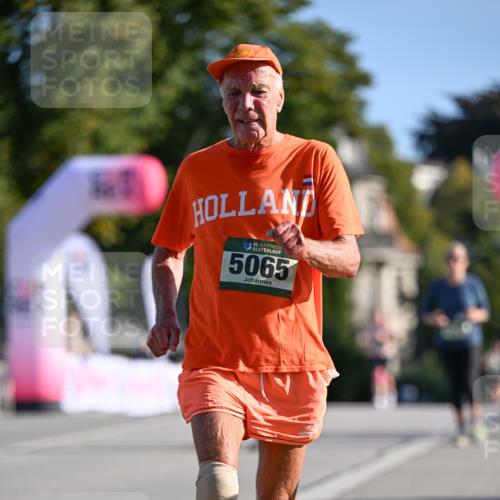 07.09.2025 - BARMER Alsterlauf Dr. Thomas Lammeyer http://msf.ph/oto/8716310 07.09.2025 09:54:30 Laufen 1036, 5065 meine-sportfotos.de