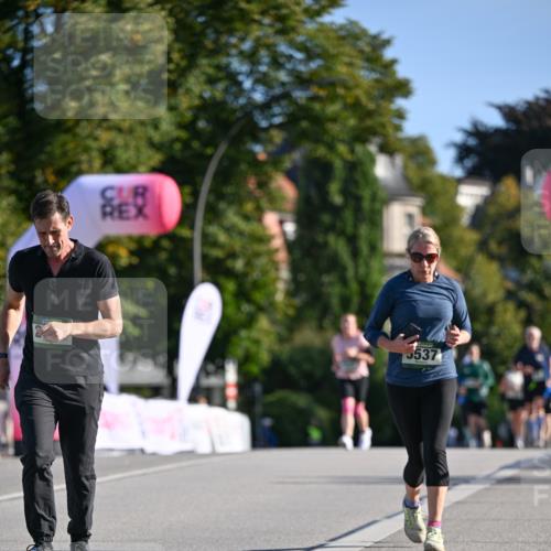 07.09.2025 - BARMER Alsterlauf Dr. Thomas Lammeyer http://msf.ph/oto/8716329 07.09.2025 09:54:34 Laufen 3537 meine-sportfotos.de
