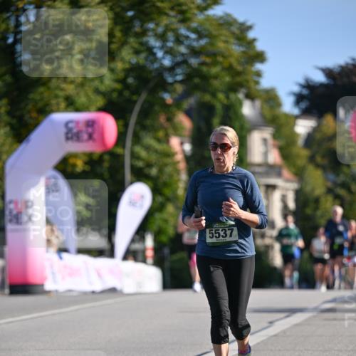 07.09.2025 - BARMER Alsterlauf Dr. Thomas Lammeyer http://msf.ph/oto/8716335 07.09.2025 09:54:36 Laufen 5537 meine-sportfotos.de