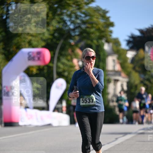 07.09.2025 - BARMER Alsterlauf Dr. Thomas Lammeyer http://msf.ph/oto/8716338 07.09.2025 09:54:36 Laufen 5537 meine-sportfotos.de