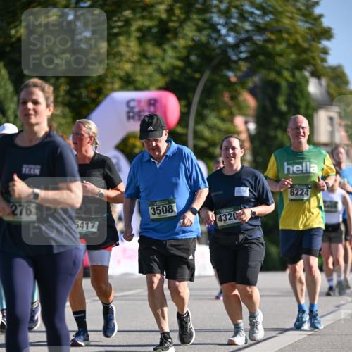07.09.2025 - BARMER Alsterlauf Dr. Thomas Lammeyer http://msf.ph/oto/8716372 07.09.2025 09:54:53 Laufen 276, 4320, 6224, 5417, 3508, 54 meine-sportfotos.de